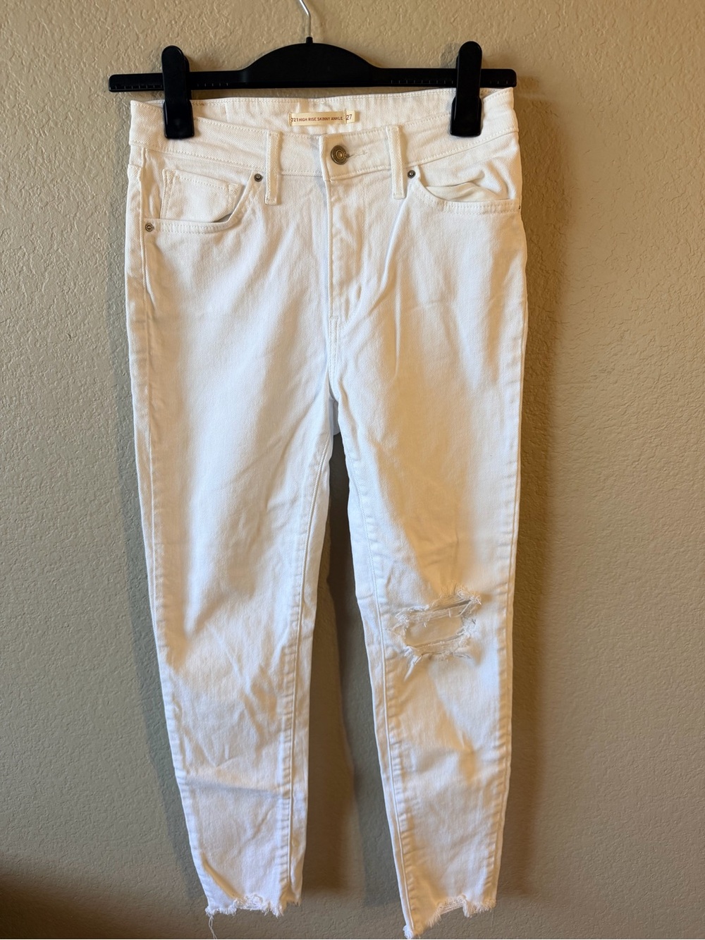 Levi's 721 Women's White Skinny Jeans #levi